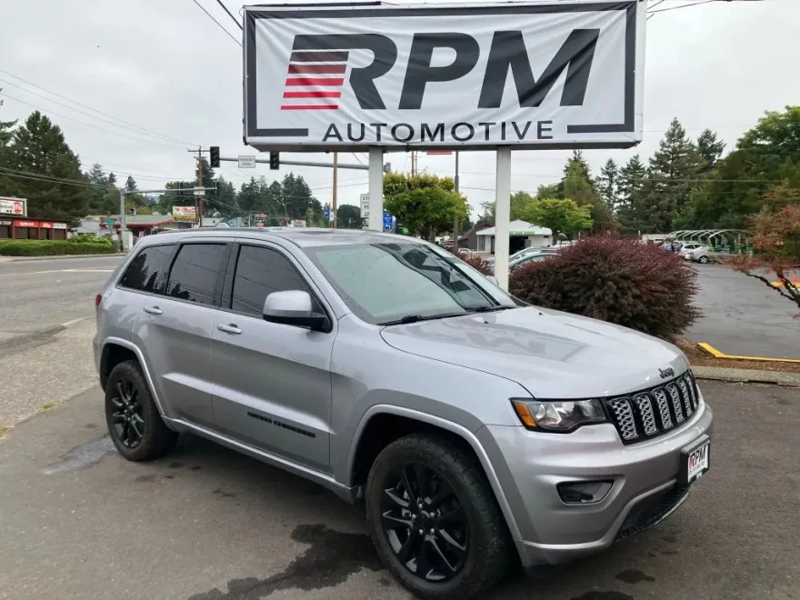 2019 Jeep Grand Cherokee Altitude Sport photo 1