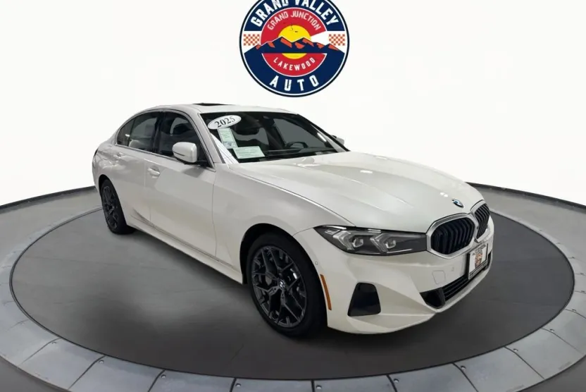 2025 Bmw 330i xDrive photo 1