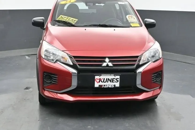 2024 Mitsubishi Mirage Black Edition photo 1