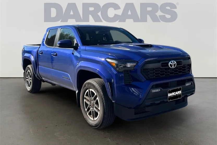2025 Toyota Tacoma TRD Sport photo 1