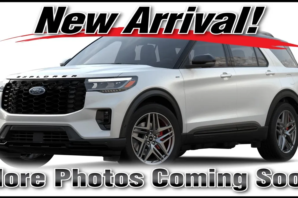 2025 Ford Explorer ST-Line photo 1