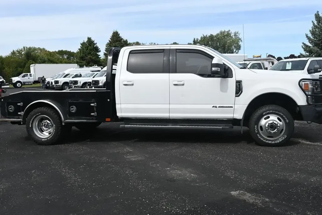 2020 Ford F-350 Lariat photo 1