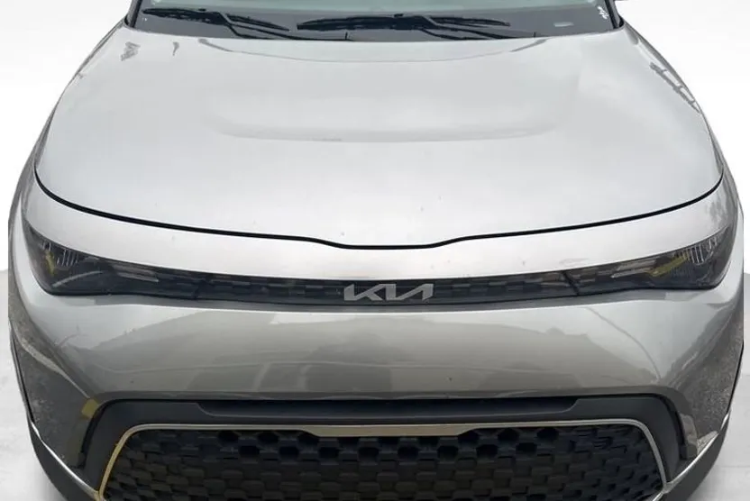 2024 Kia Soul LX photo 1