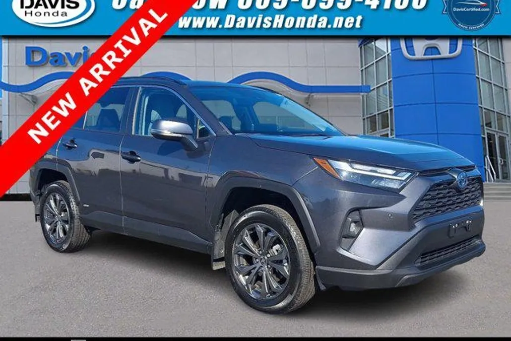 2023 Toyota RAV4 Hybrid XLE Premium photo 1