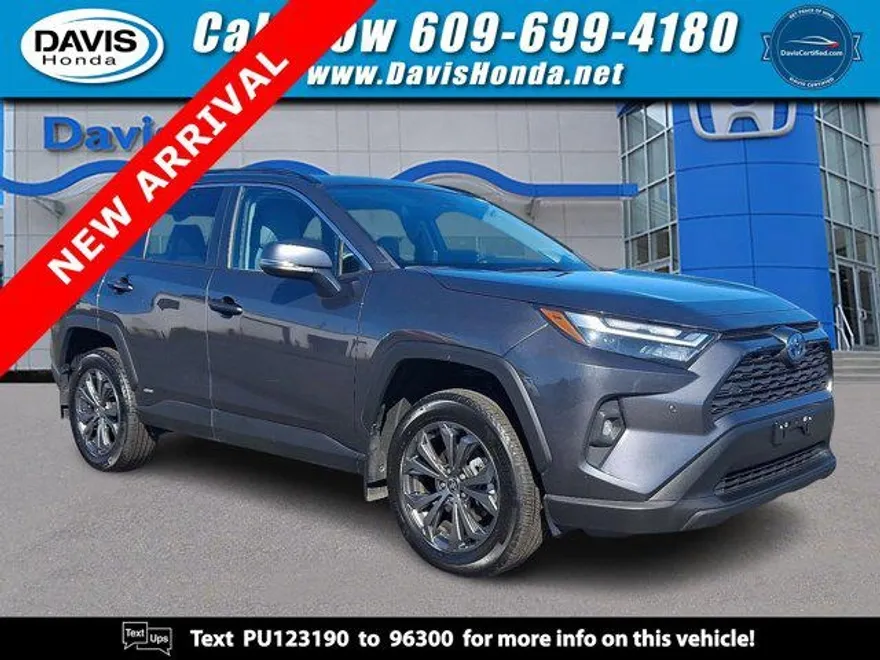 2023 Toyota RAV4 Hybrid XLE Premium photo 1
