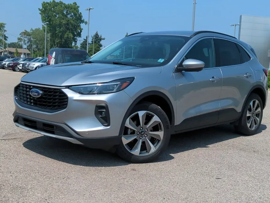 2024 Ford Escape Platinum photo 1
