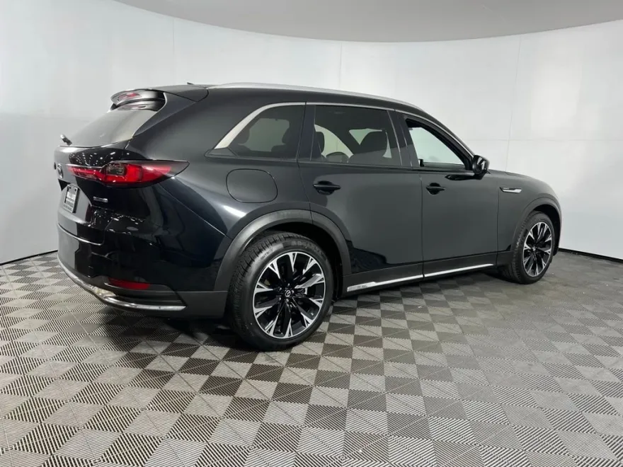 2024 Mazda CX-90 Premium Plus photo 1