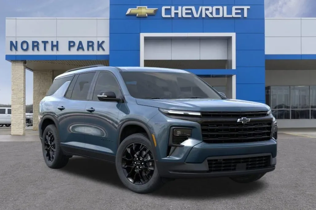 2026 Chevrolet Traverse photo 1