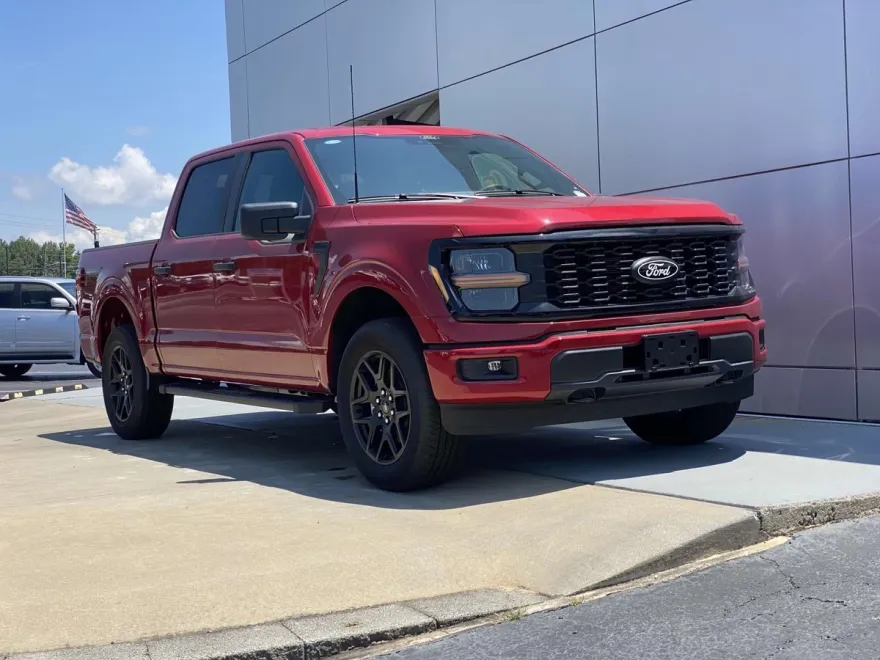 2025 Ford F-150 STX photo 1