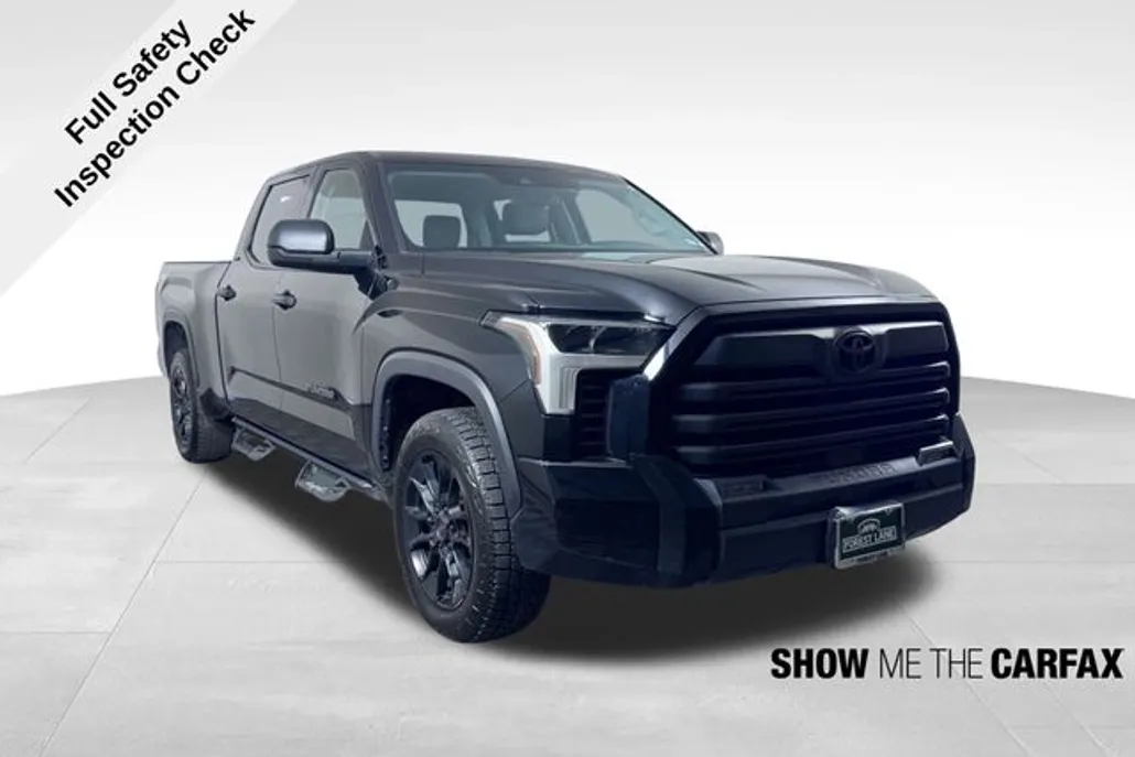 2023 Toyota Tundra SR5 photo 1