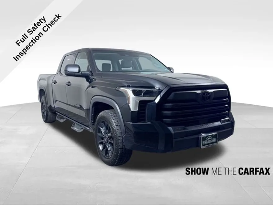 2023 Toyota Tundra SR5 photo 1
