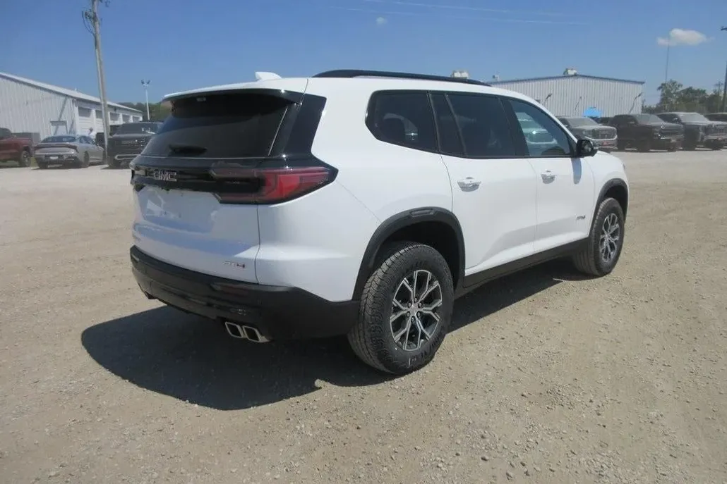 2026 Gmc Acadia AT4 photo 1