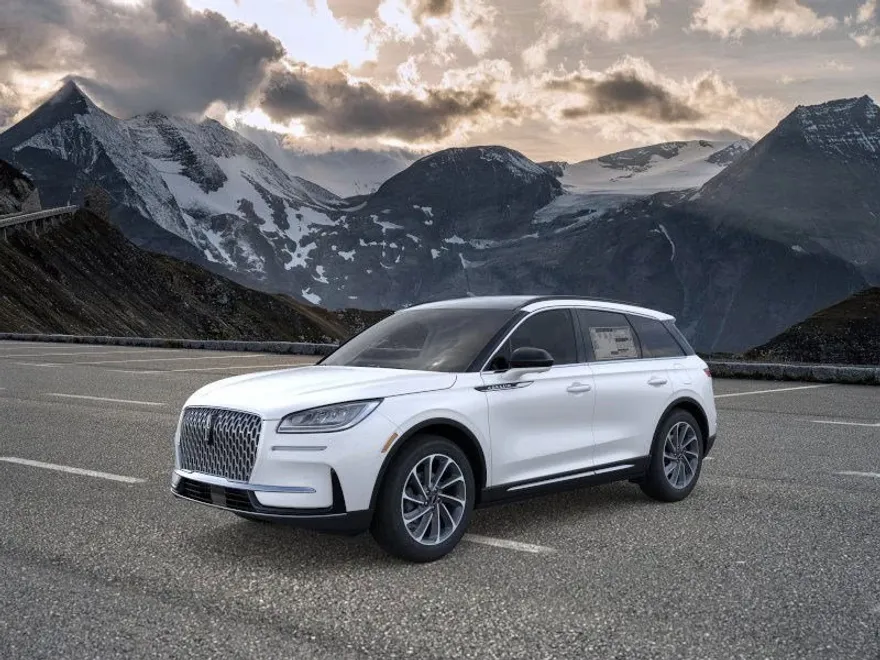 2025 Lincoln Corsair Premiere photo 1