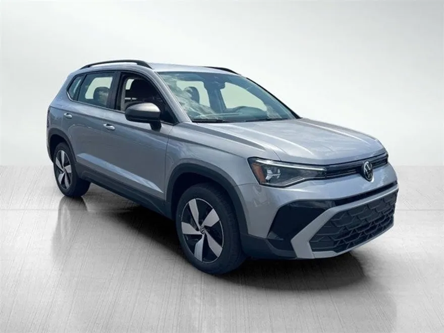 2025 Volkswagen Taos S photo 1