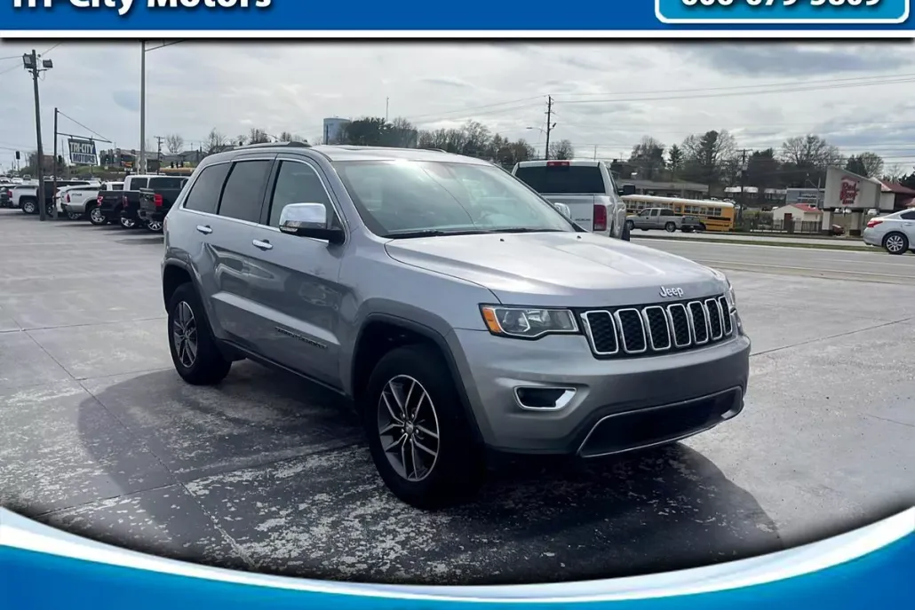 2017 Jeep Grand Cherokee Limited photo 1