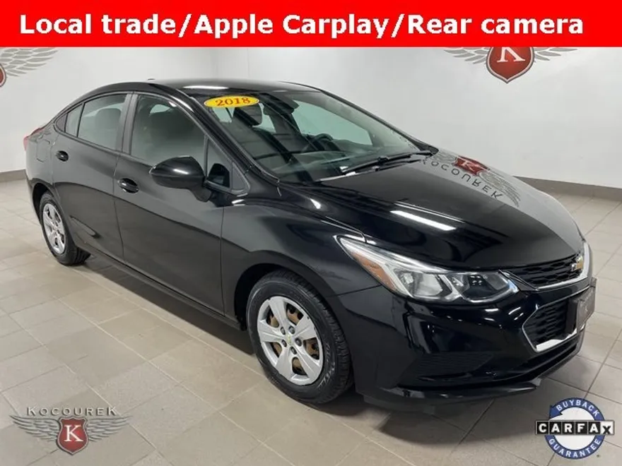 2018 Chevrolet Cruze LS photo 1