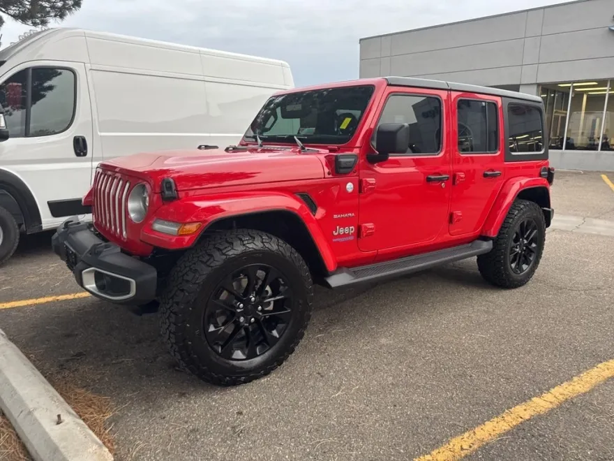 2021 Jeep Wrangler Unlimited Sahara 4xe photo 1
