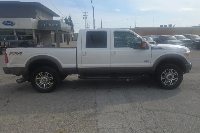 2015 Ford F-350 King Ranch photo 1