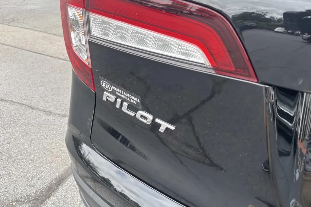 2022 Honda Pilot Sport photo 1