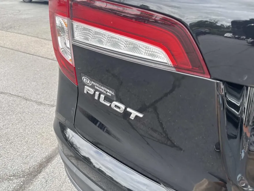 2022 Honda Pilot Sport photo 1