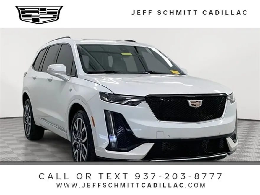 2024 Cadillac XT6 Sport photo 1