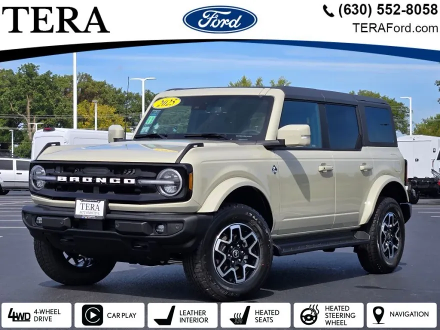 2025 Ford Bronco Outer Banks photo 1