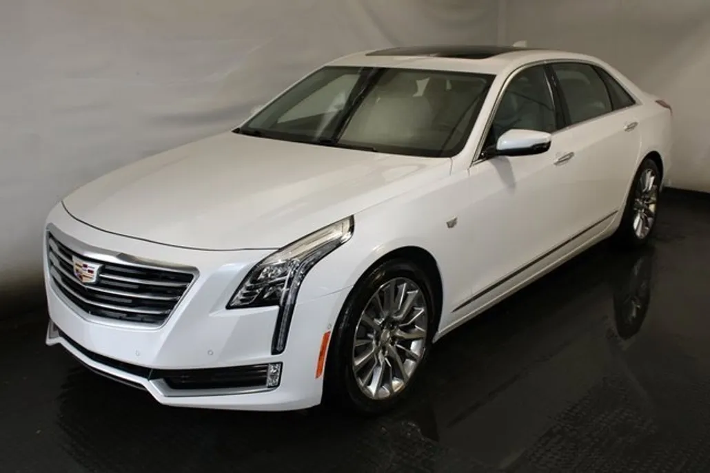 2018 Cadillac CT6 Luxury photo 1