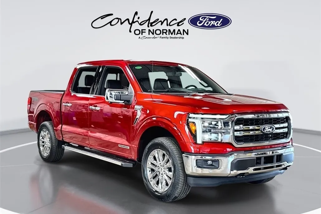 2025 Ford F-150 Lariat photo 1
