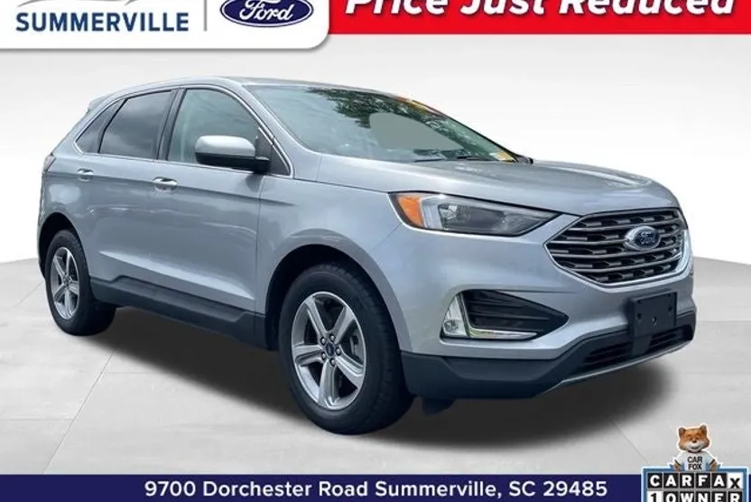 2022 Ford Edge SEL photo 1