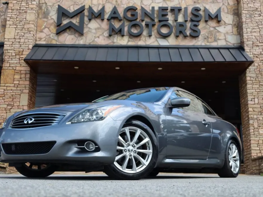 2014 Infiniti Q60 Premium photo 1