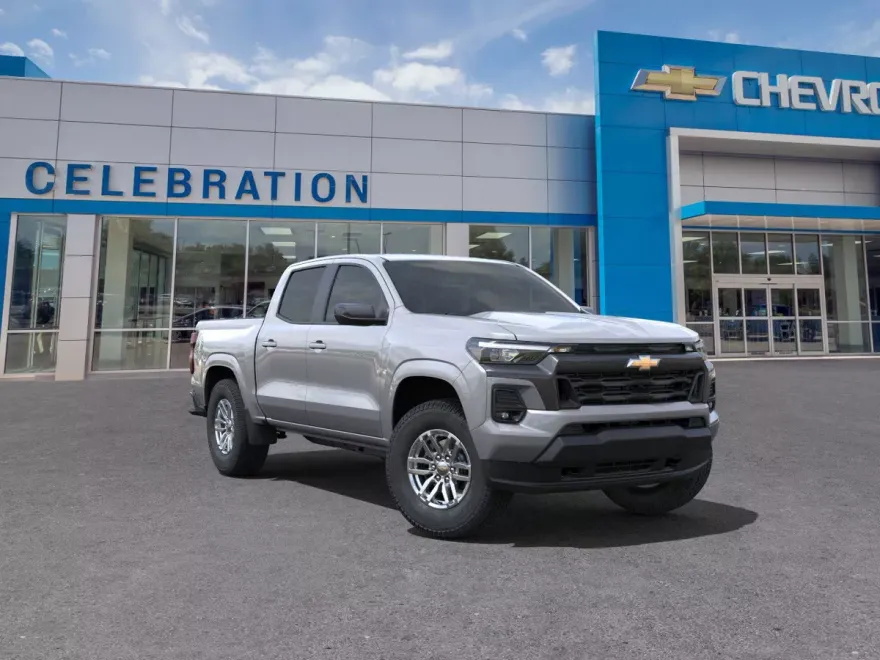 2024 Chevrolet Colorado LT photo 1