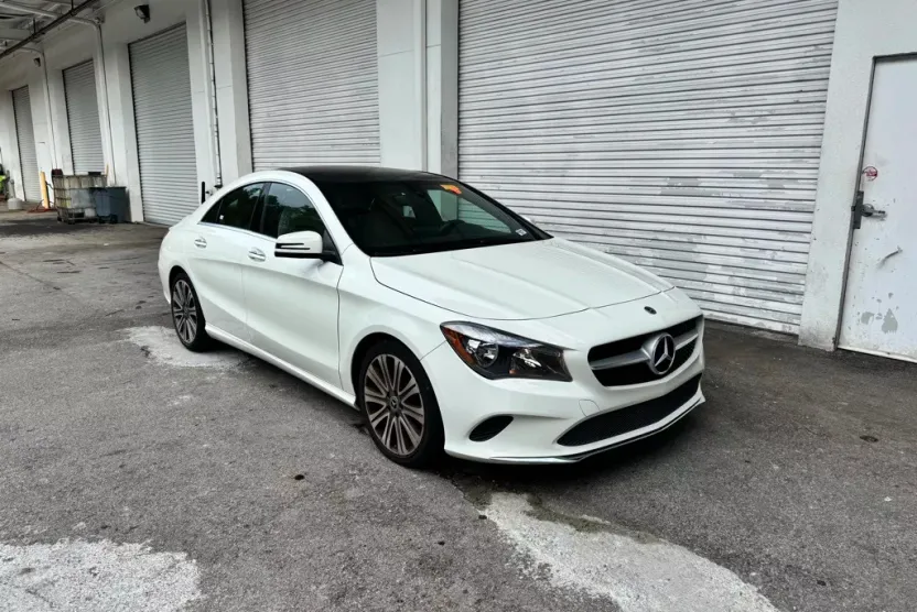 2018 Mercedes Benz CLA 250 photo 1