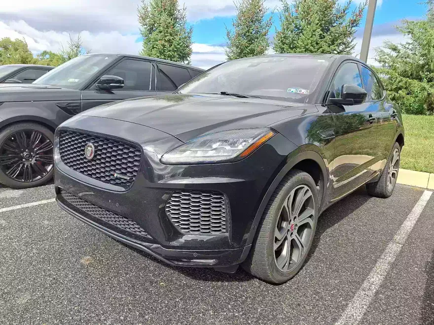 2018 Jaguar E-PACE First Edition photo 1
