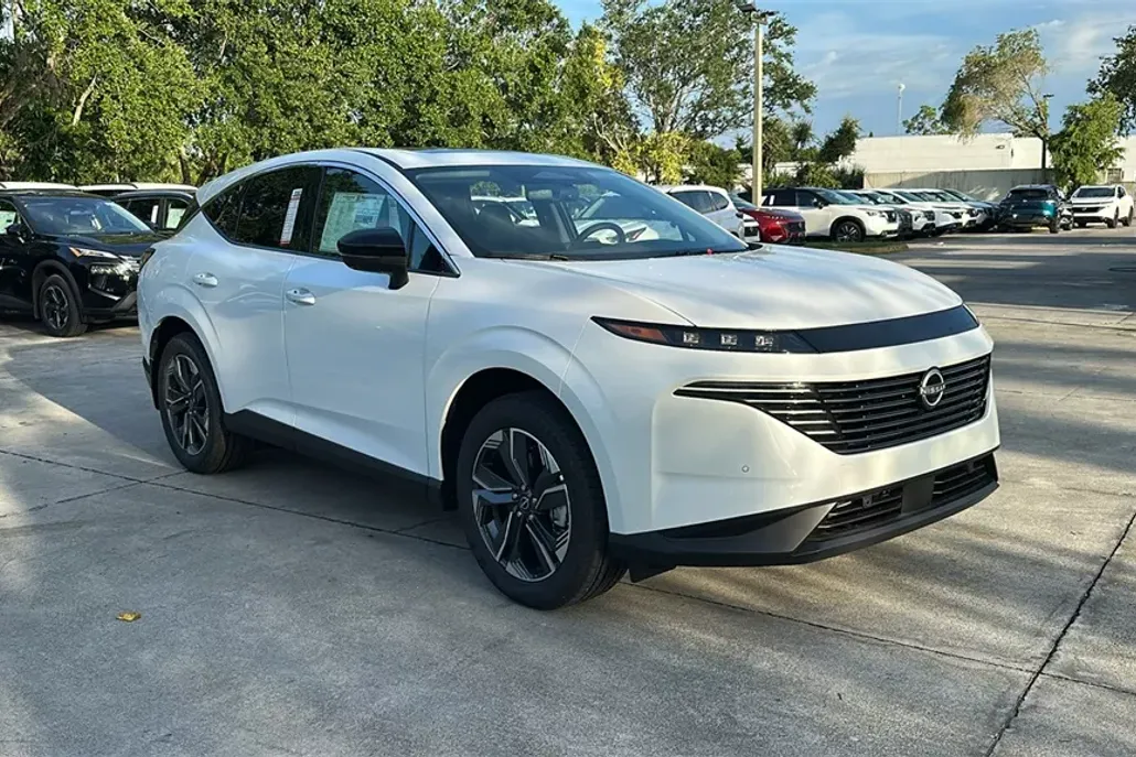 2025 Nissan Murano SL photo 1