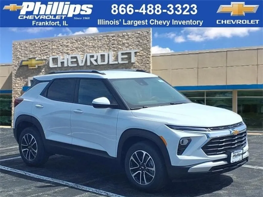 2025 Chevrolet Trailblazer LT photo 1