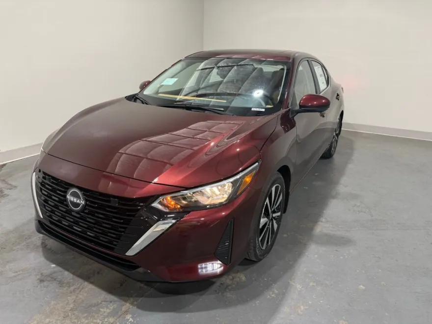 2025 Nissan Sentra SV photo 1