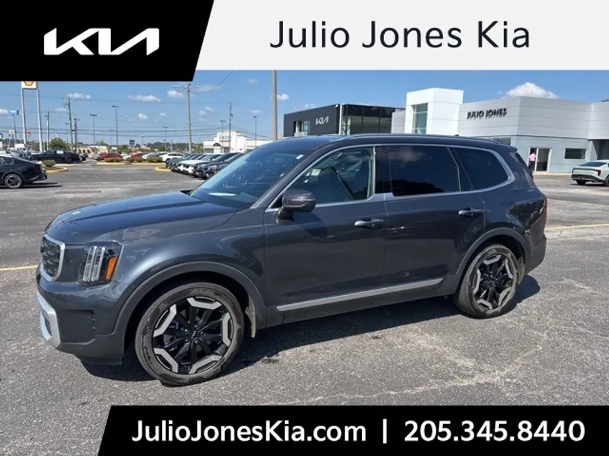 2024 Kia Telluride S photo 1