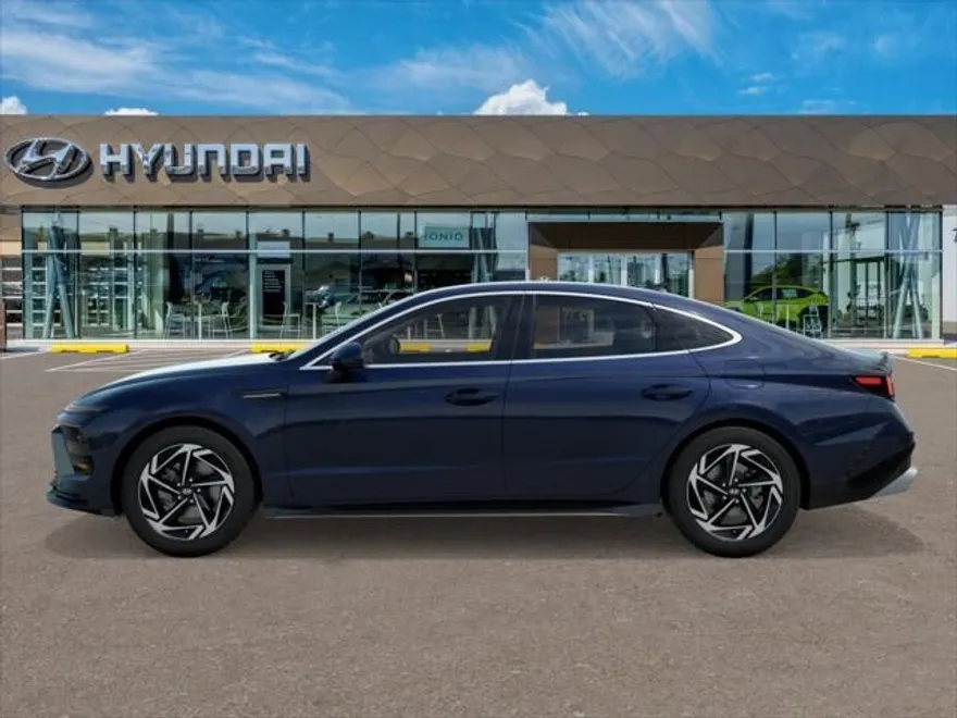2026 Hyundai Sonata SEL Sport photo 1