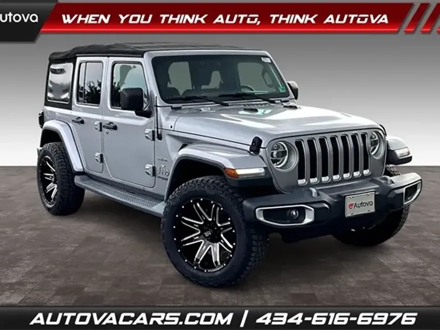 2018 Jeep Wrangler Unlimited Sahara photo 1
