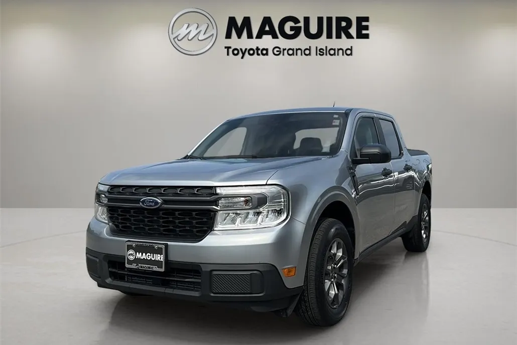 2024 Ford Maverick XLT photo 1