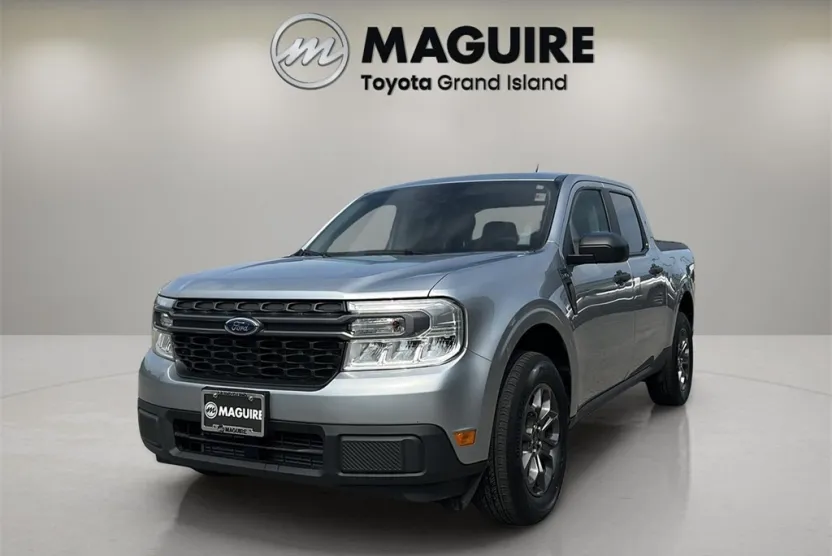 2024 Ford Maverick XLT photo 1