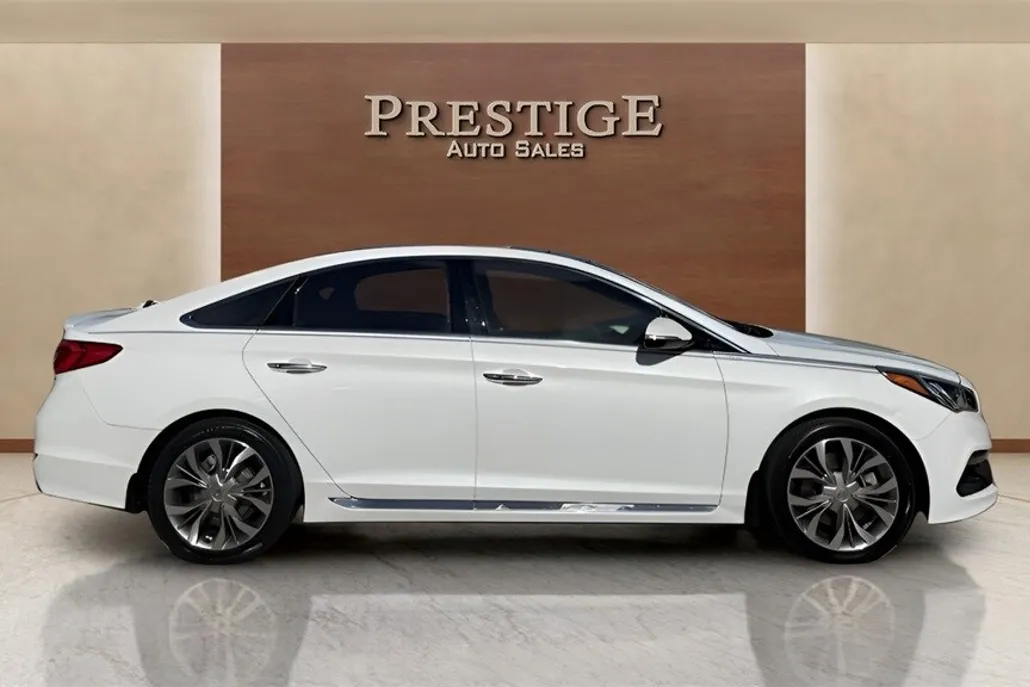 2017 Hyundai Sonata Limited photo 1