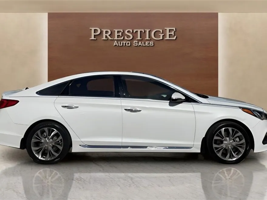 2017 Hyundai Sonata Limited photo 1