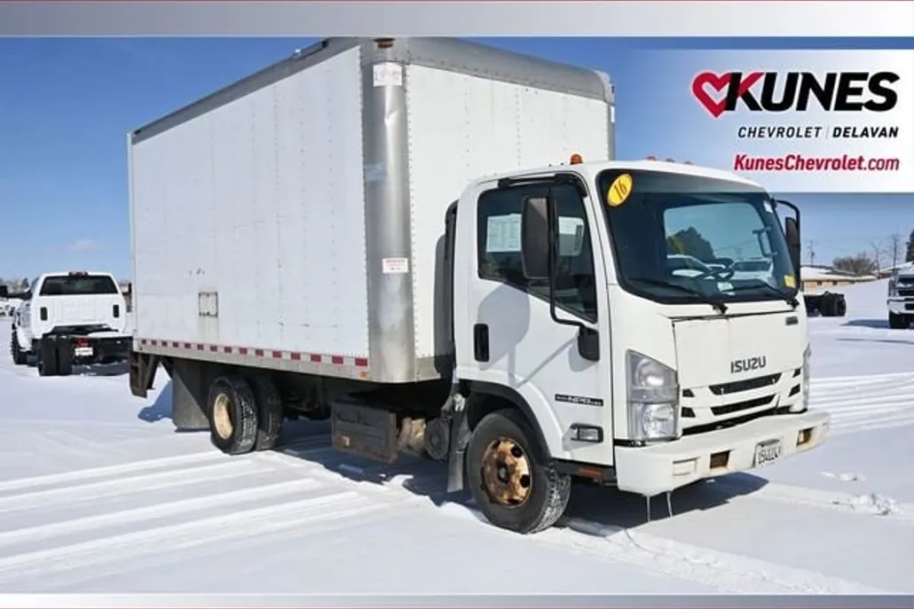 2016 Isuzu NPR photo 1