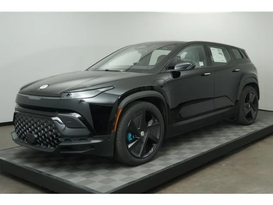 2023 Fisker Ocean Extreme photo 1