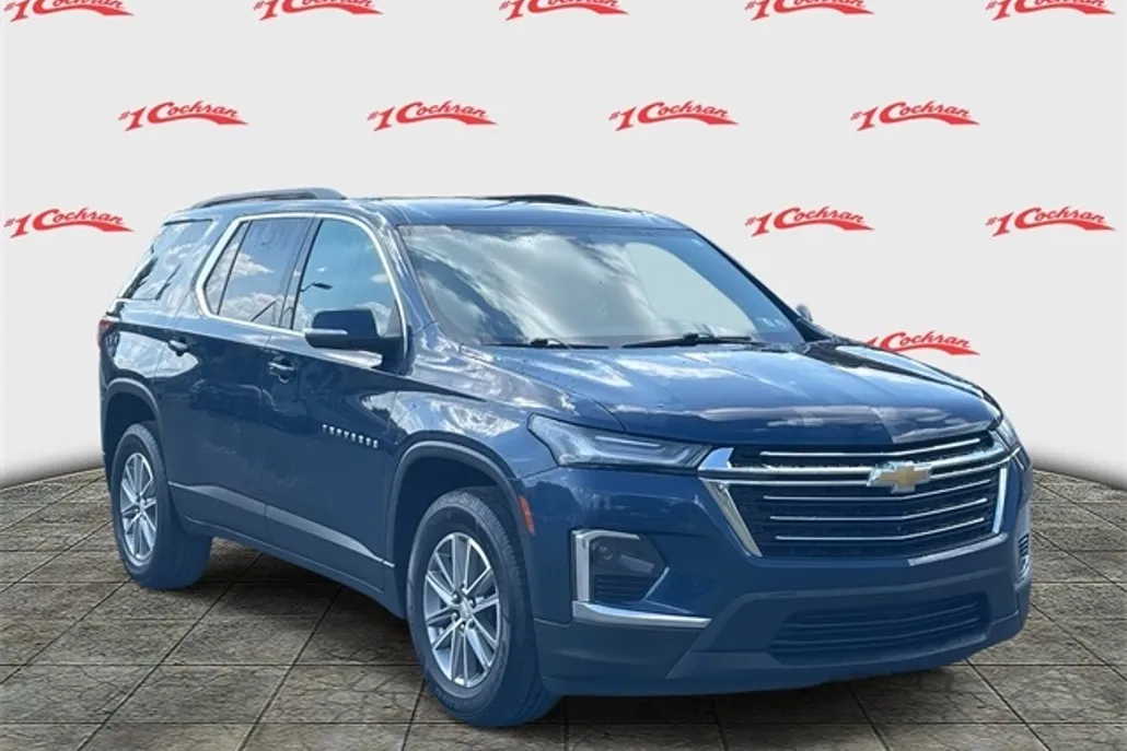 2023 Chevrolet Traverse Cloth photo 1
