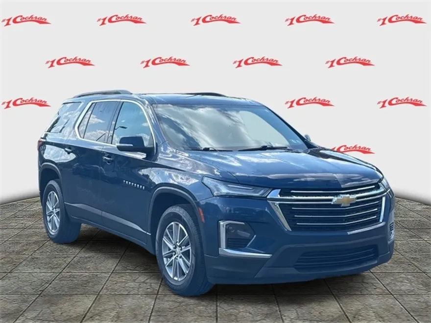 2023 Chevrolet Traverse Cloth photo 1