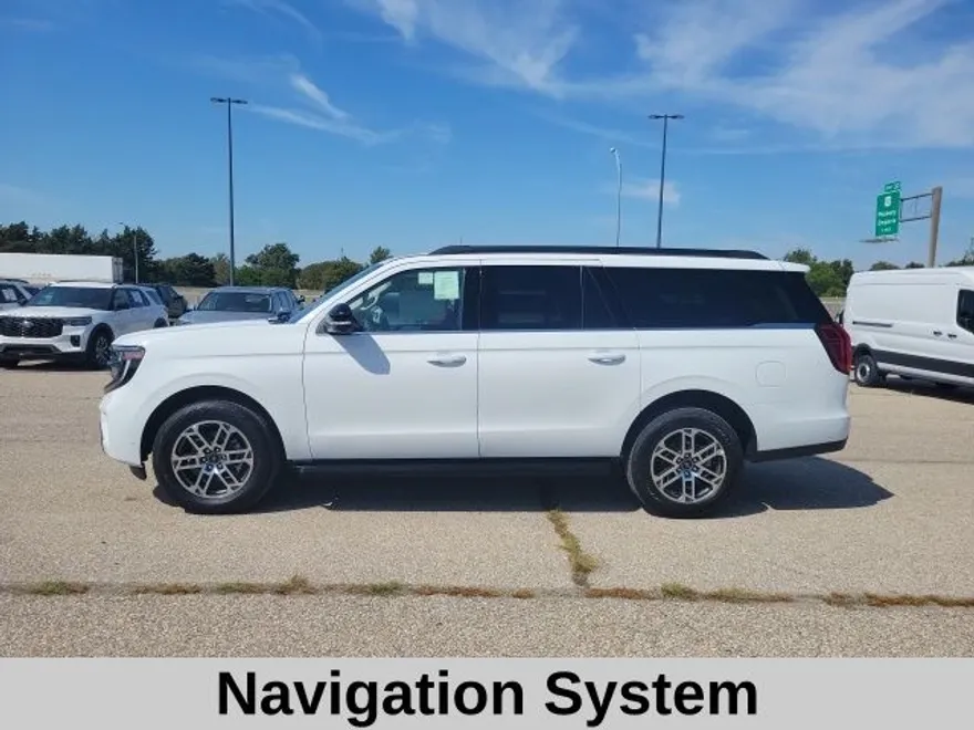 2025 Ford Expedition MAX photo 1