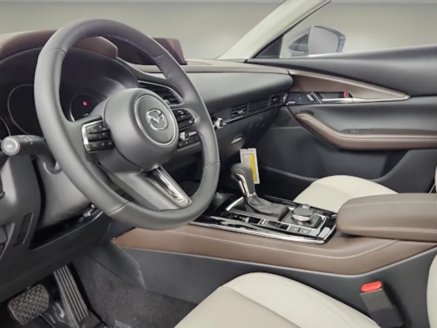 2025 Mazda CX-30 2.5 Turbo Premium photo 1