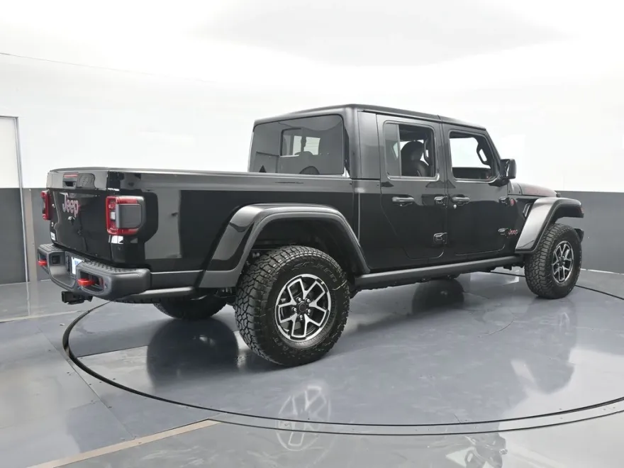 2025 Jeep Gladiator Rubicon photo 1